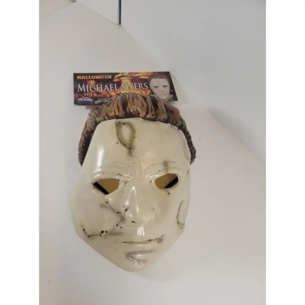 Michael Myers Adult Front Mask w/Tags 2020 Rob Zombie Halloween 